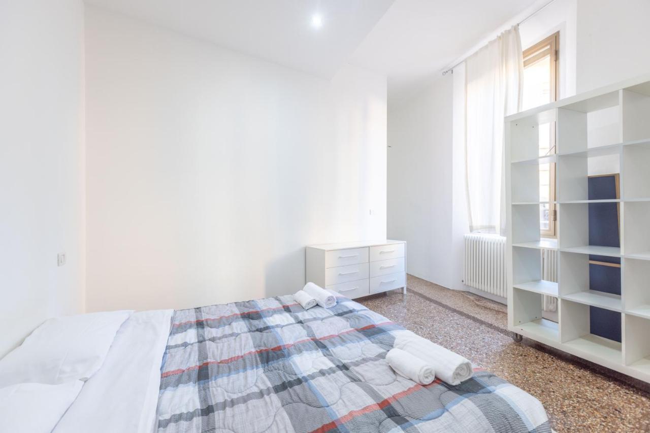 Nel Ghetto, Bologna By Short Holidays Екстериор снимка